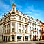 The College Green Dublin Hotel, Autograph Collection