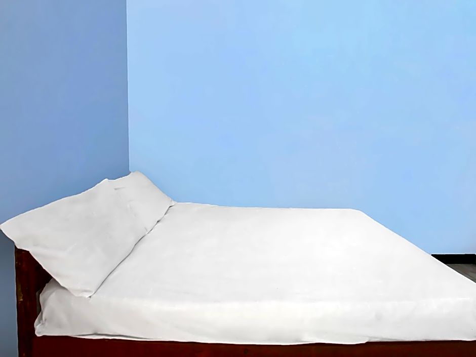 Hotel O Jati Homestay Near Taman Suranadi