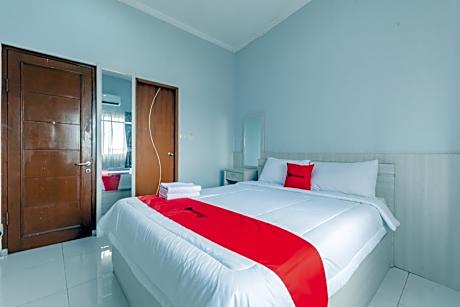 RedDoorz @ Kandaga 80 near Stadium Arcamanik