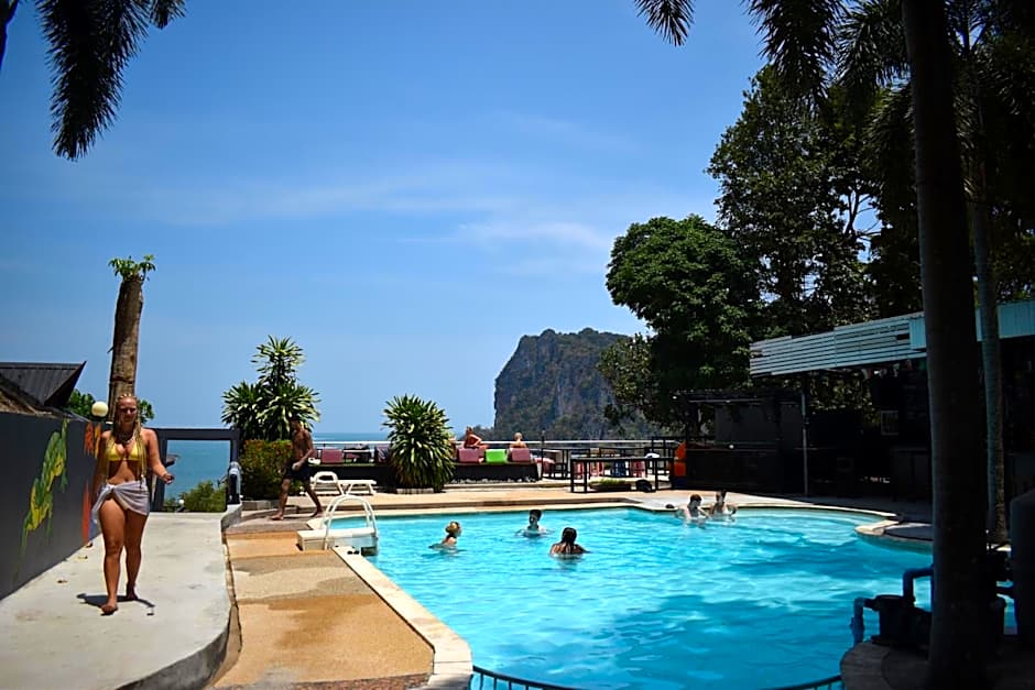 Blanco Hideout Railay - Youth Hostel 18 to 35 Only
