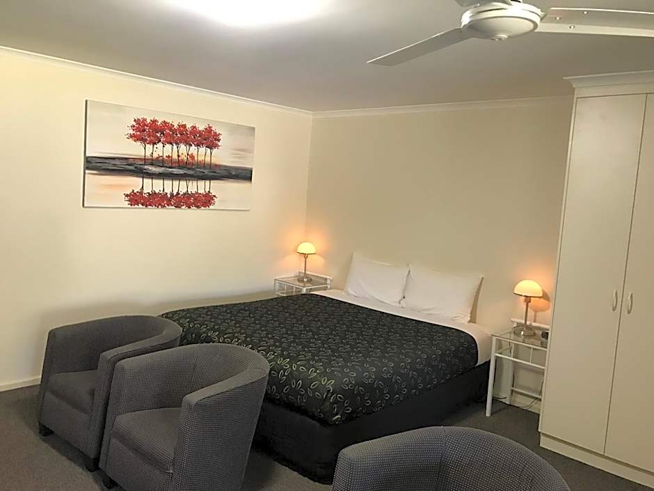 Sportsmans Motor Inn