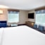 Holiday Inn Express Hotel & Suites Grand Rapids-North By IHG