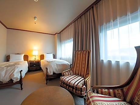 Hotel New Carina - Guest Reservations