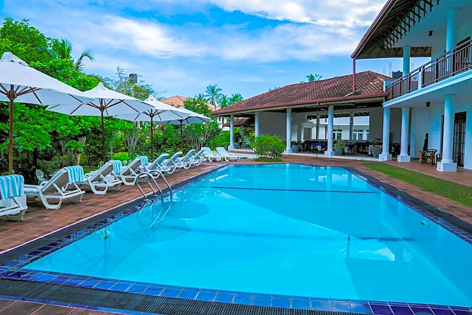 Waterside Bentota Hotel