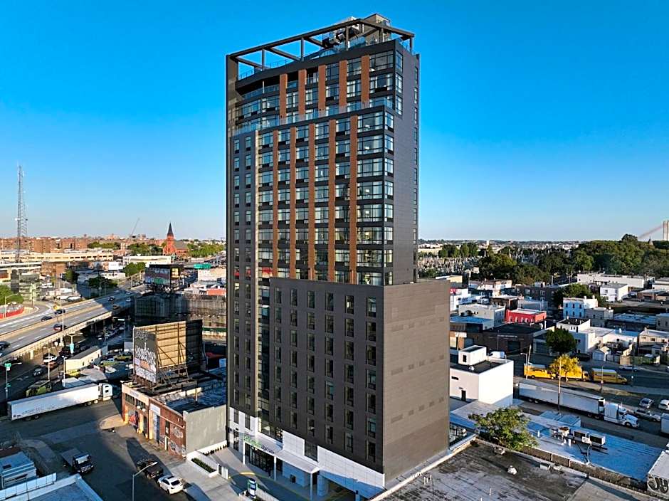 Holiday Inn Express Long Island City E New York By IHG