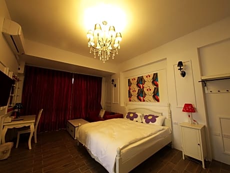 Queen Room with Garden View - Travel Subsidy Program Only