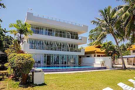 Bohol South Beach Hotel