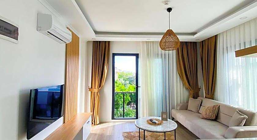 marla suite