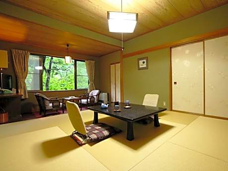 Japanese-Style Quadruple Room