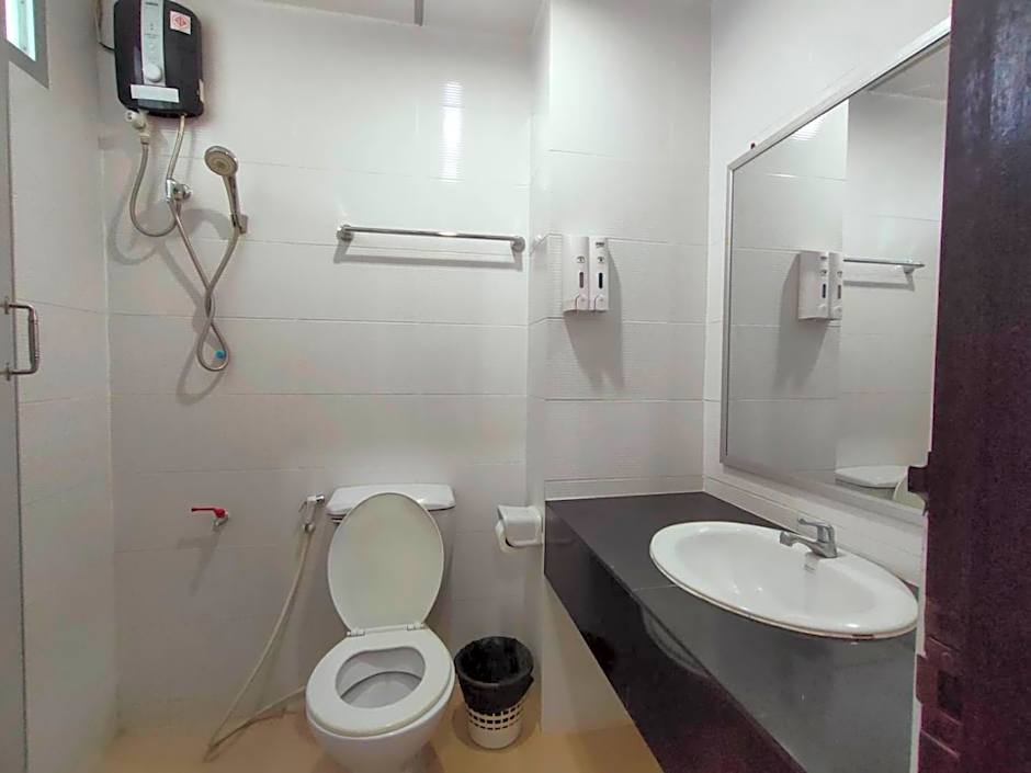 Komol Residence Bangkok