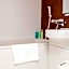 Hotel Route-Inn Fukaya Ekimae