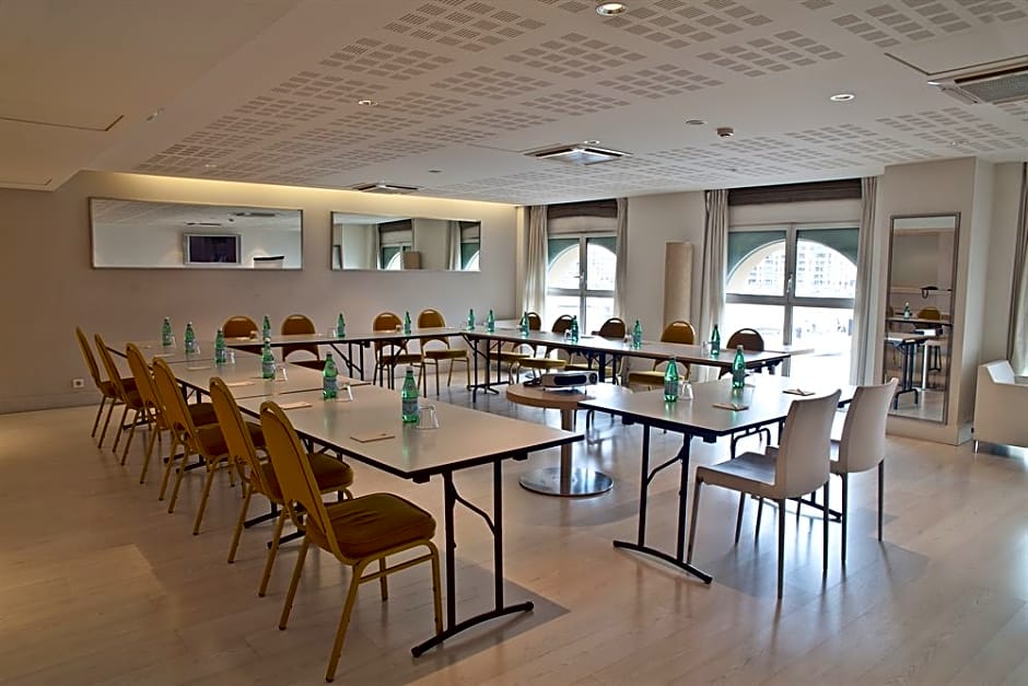 Maisons du Monde Hotel & Suites - Marseille Vieux Port