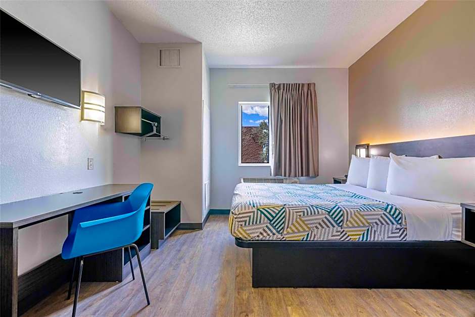 Motel 6-Albuquerque, NM - North