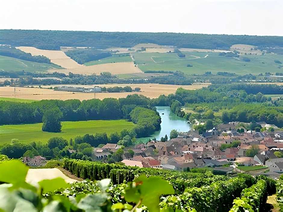 FASTHOTEL Reims Est - Taissy