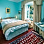Lisle Combe