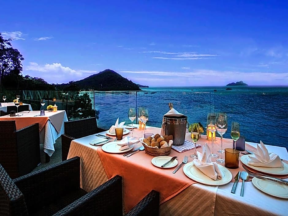 Villa 360 Resort And Spa