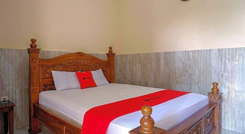 RedDoorz near Lokawisata Baturaden