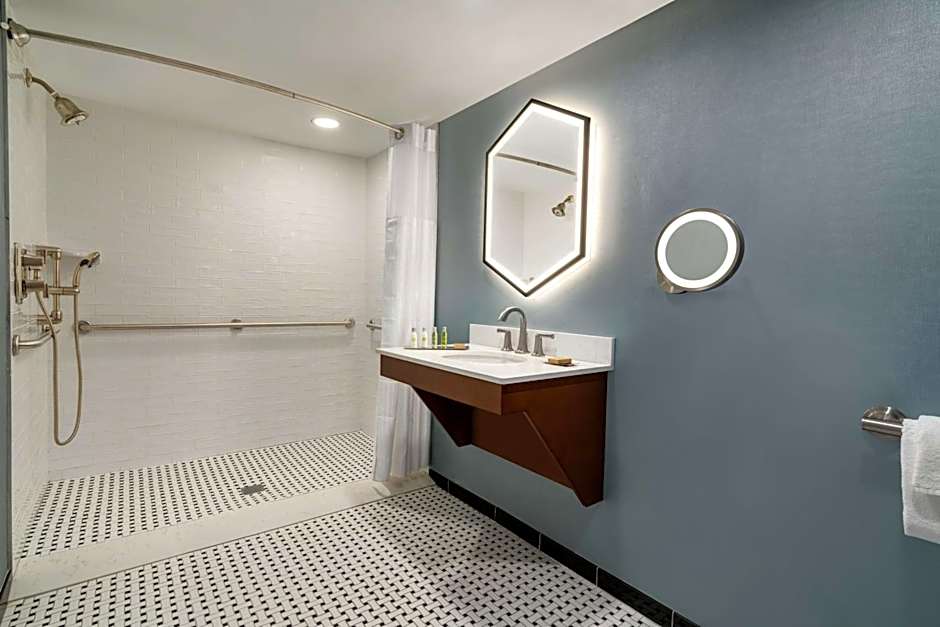 DoubleTree by Hilton Ocean City Oceanfront