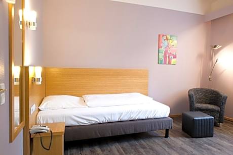 Single Room with Private Bathroom