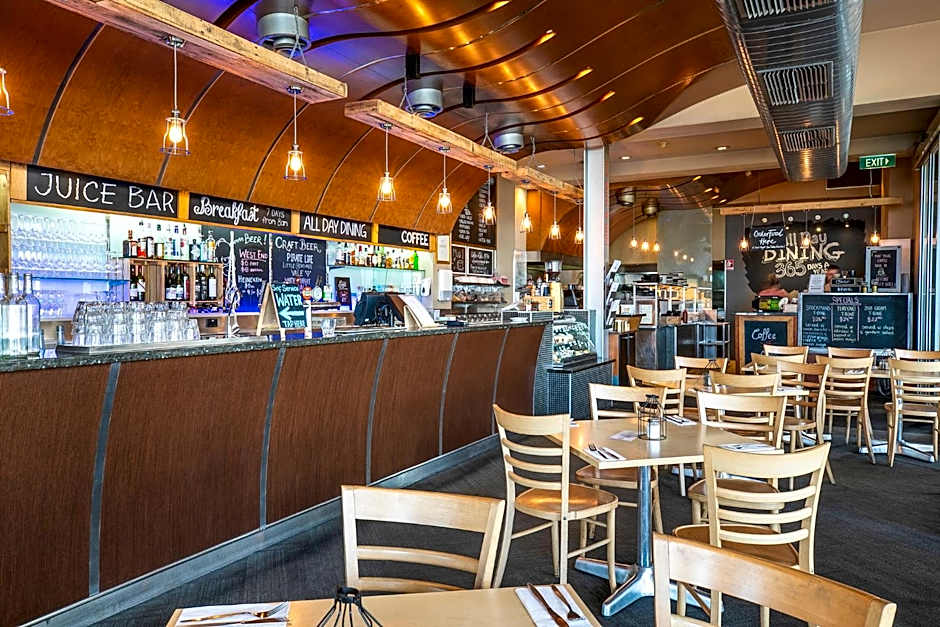 Esplanade Hotel Adelaide