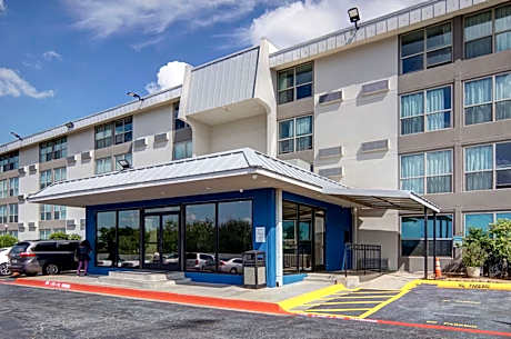 Motel 6-Fort Worth, TX - Downtown East