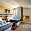 Moxy Springfield Downtown