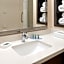 Best Western Valencia/Six Flags Inn & Suites