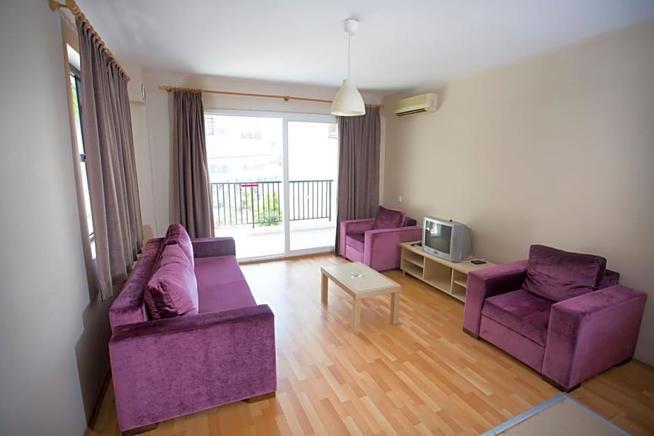 Tuntas Suites Altinkum