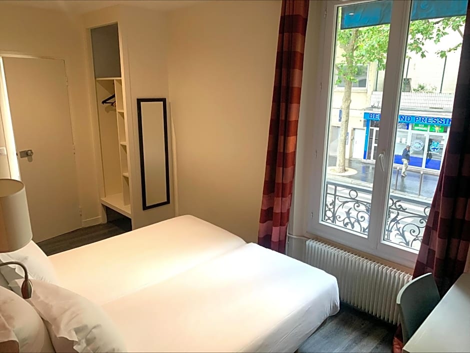 Hipotel Paris Belgrand Mairie Du 20eme