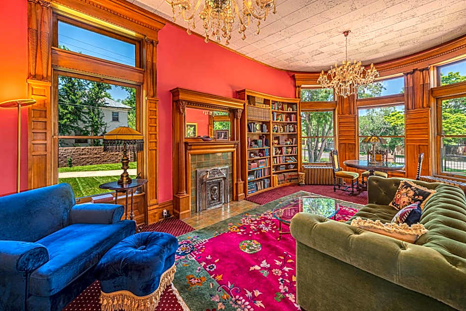 Orman Mansion - Pueblo's Most Luxurious Stay!