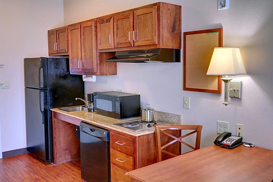 Candlewood Suites Texarkana, an IHG Hotel