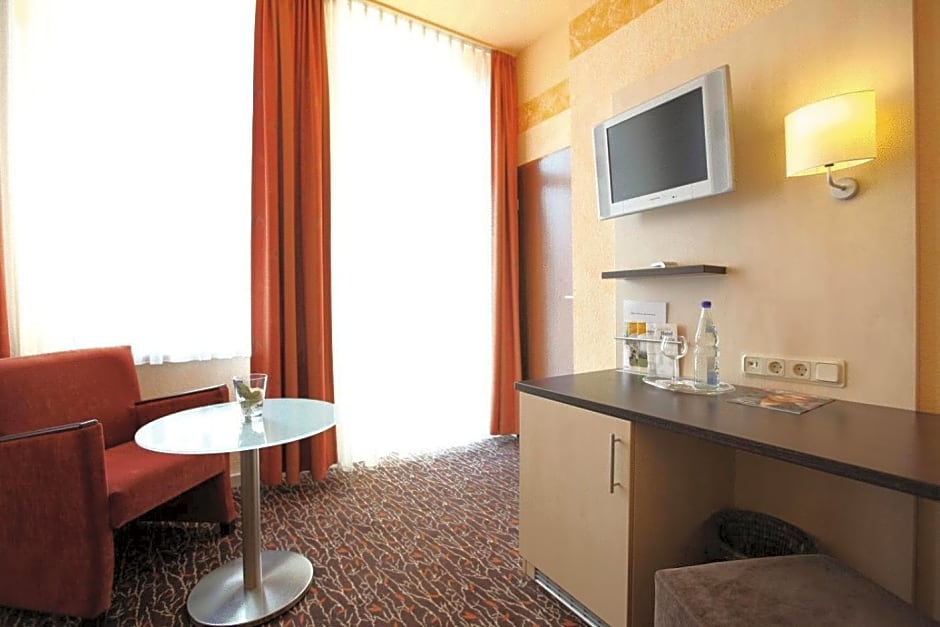 Adesso Hotel Kassel -pay at property on arrival- Ihr Automatenhotel in Kassel