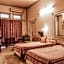 Hotel Tara Niwas