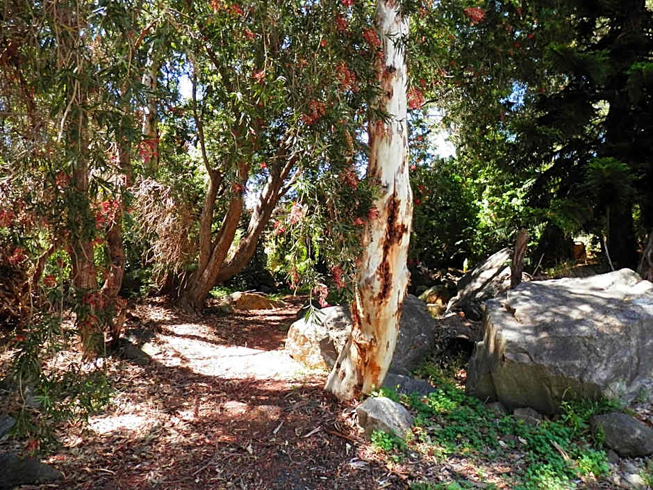 The Hideaway Luxury B&B Retreat