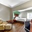 Best Western Plus Georgetown Inn & Suites