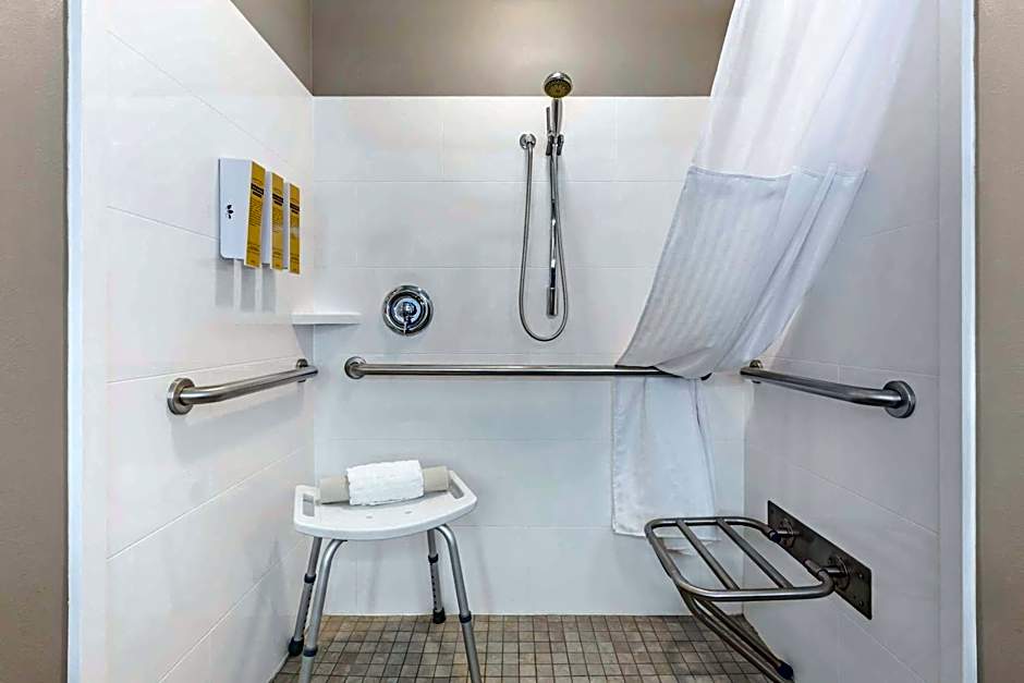 Best Western Plus Grant Creek Inn