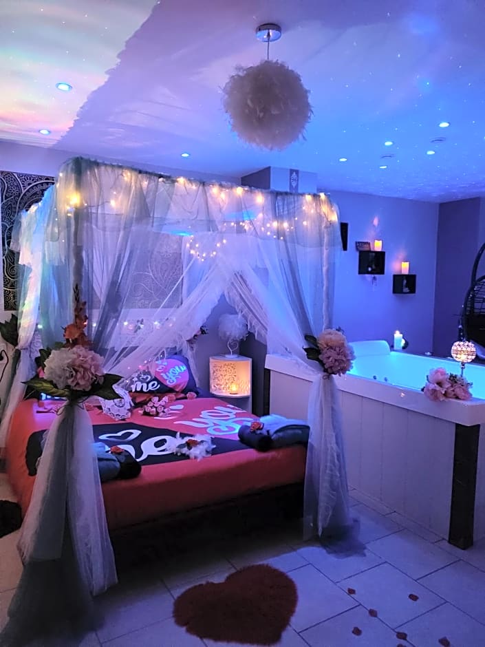 Loft avec Baignoire SPA LÉcrin Romantique