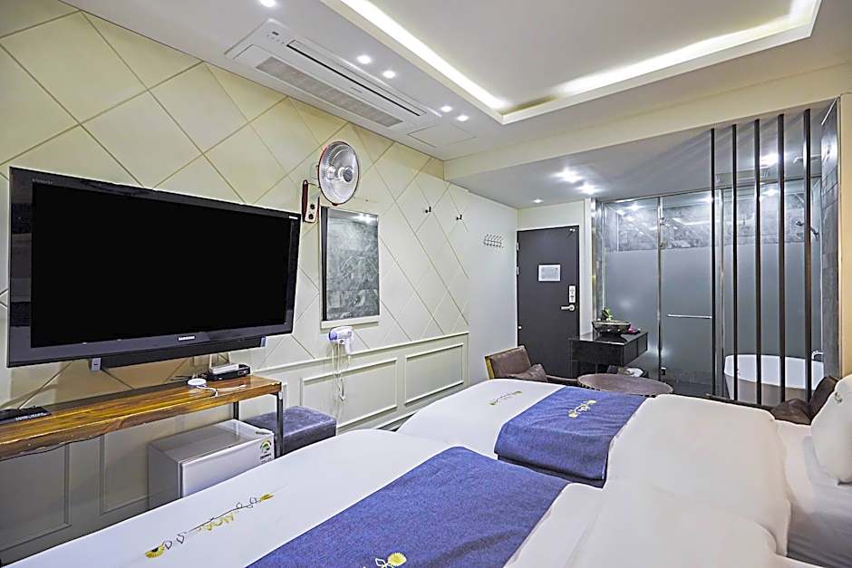 Indeokwon Hotel Oda