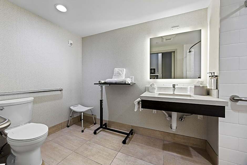 Holiday Inn Express Sunnyvale - Silicon Valley By IHG