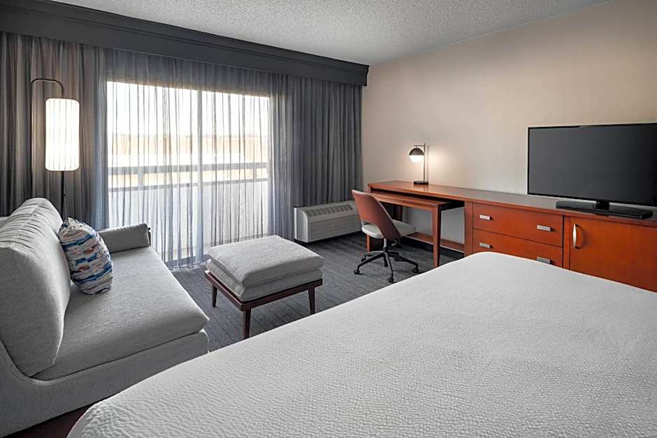 Courtyard by Marriott Seattle Southcenter