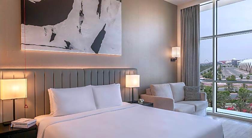 Yas Plaza Marina By Ihg