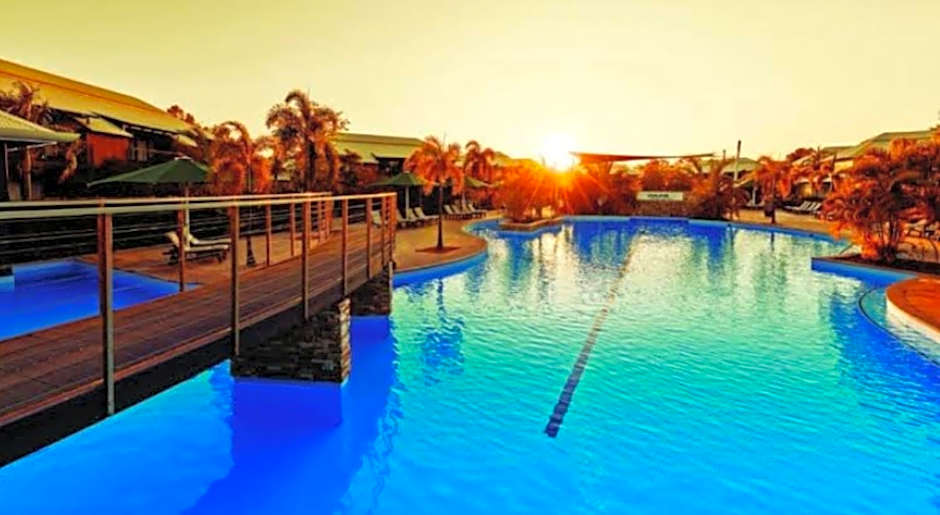 Luxury Executive Apartment at Broome Cable Beach