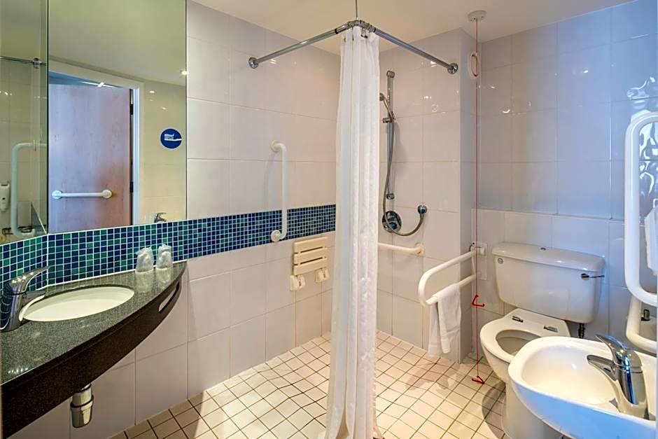 Holiday Inn Express Leicester By IHG