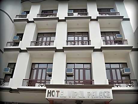 Hotel Vipul Palace