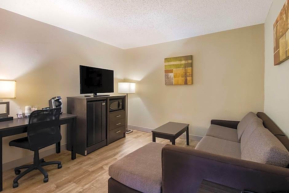 SureStay Plus Hotel by Best Western Jackson