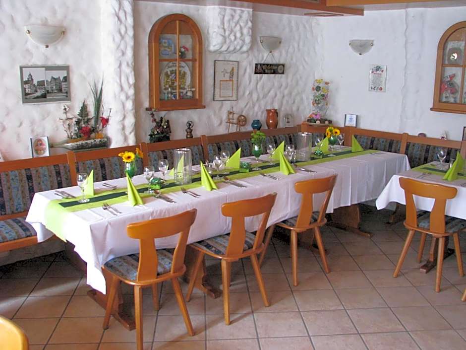 Restaurant / Pension Mainzer Tor