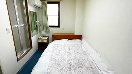 Single Room - Smoking