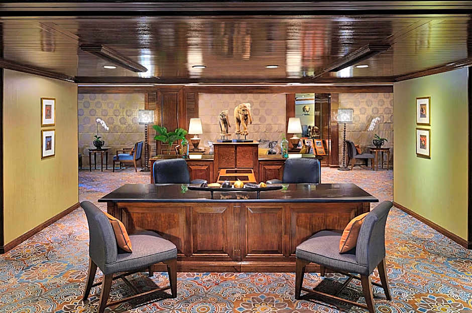 Anantara Siam Bangkok Hotel