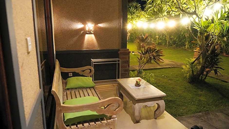 Oma In Pemuteran Bali