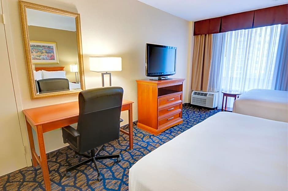 Holiday Inn Gainesville-University Center, an IHG Hotel